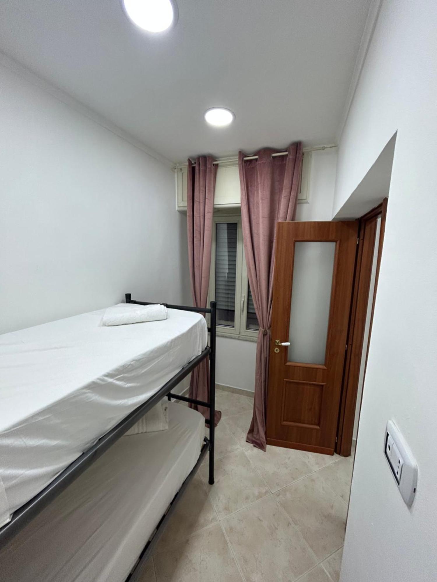 Апартаменты Dora House Valentino Неаполь Экстерьер фото