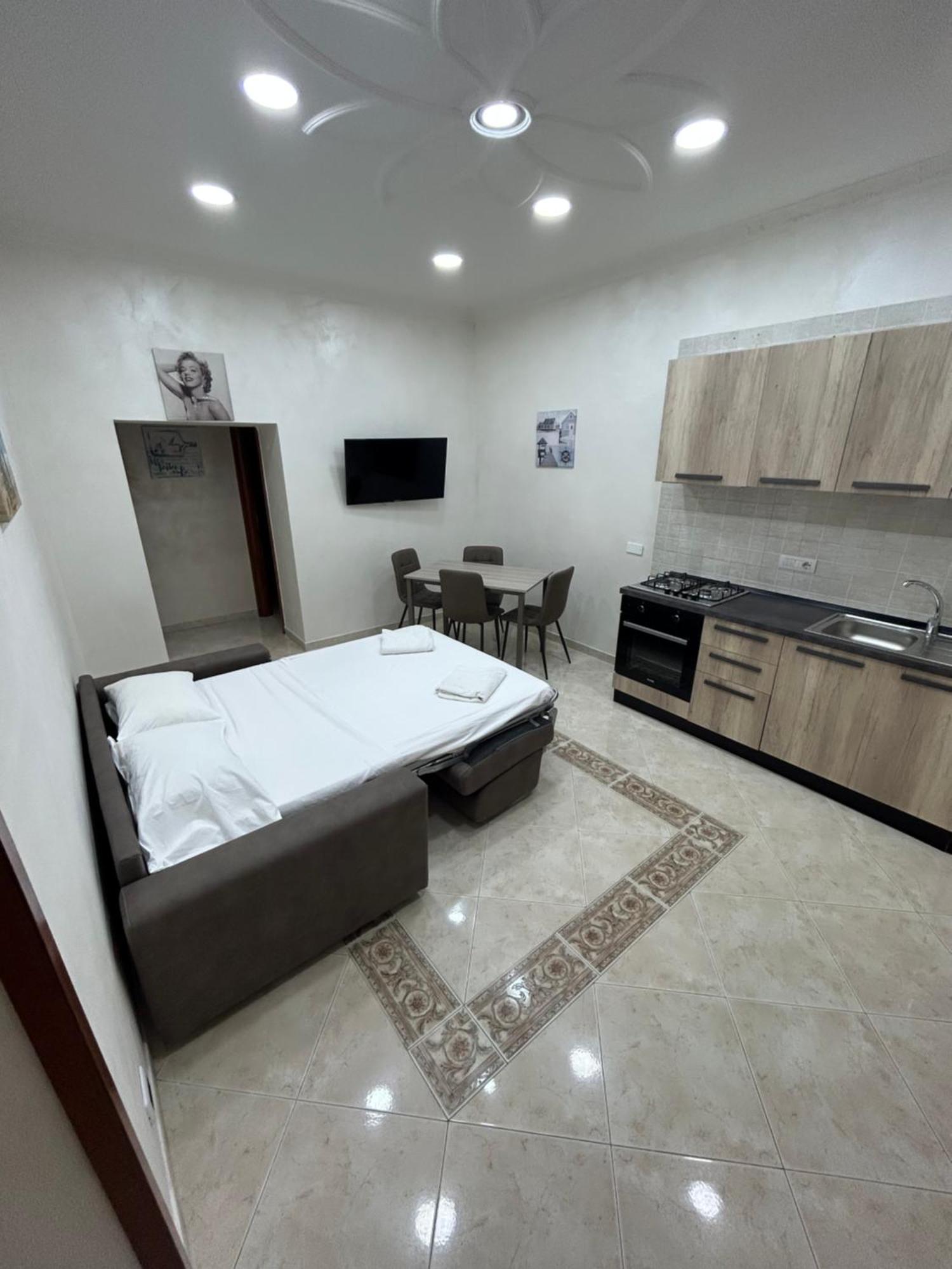 Апартаменты Dora House Valentino Неаполь Экстерьер фото
